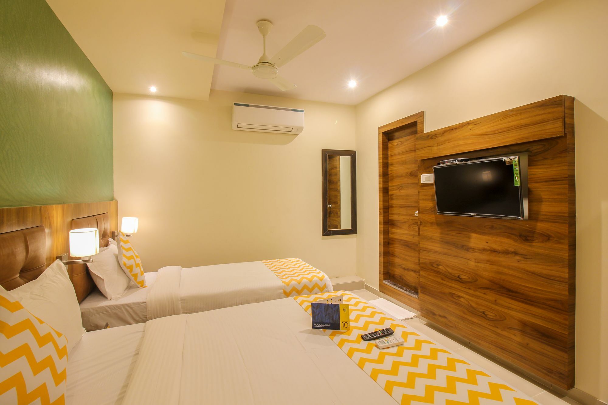 Fabhotel Amour - Nr Mumbai International Airport Екстер'єр фото