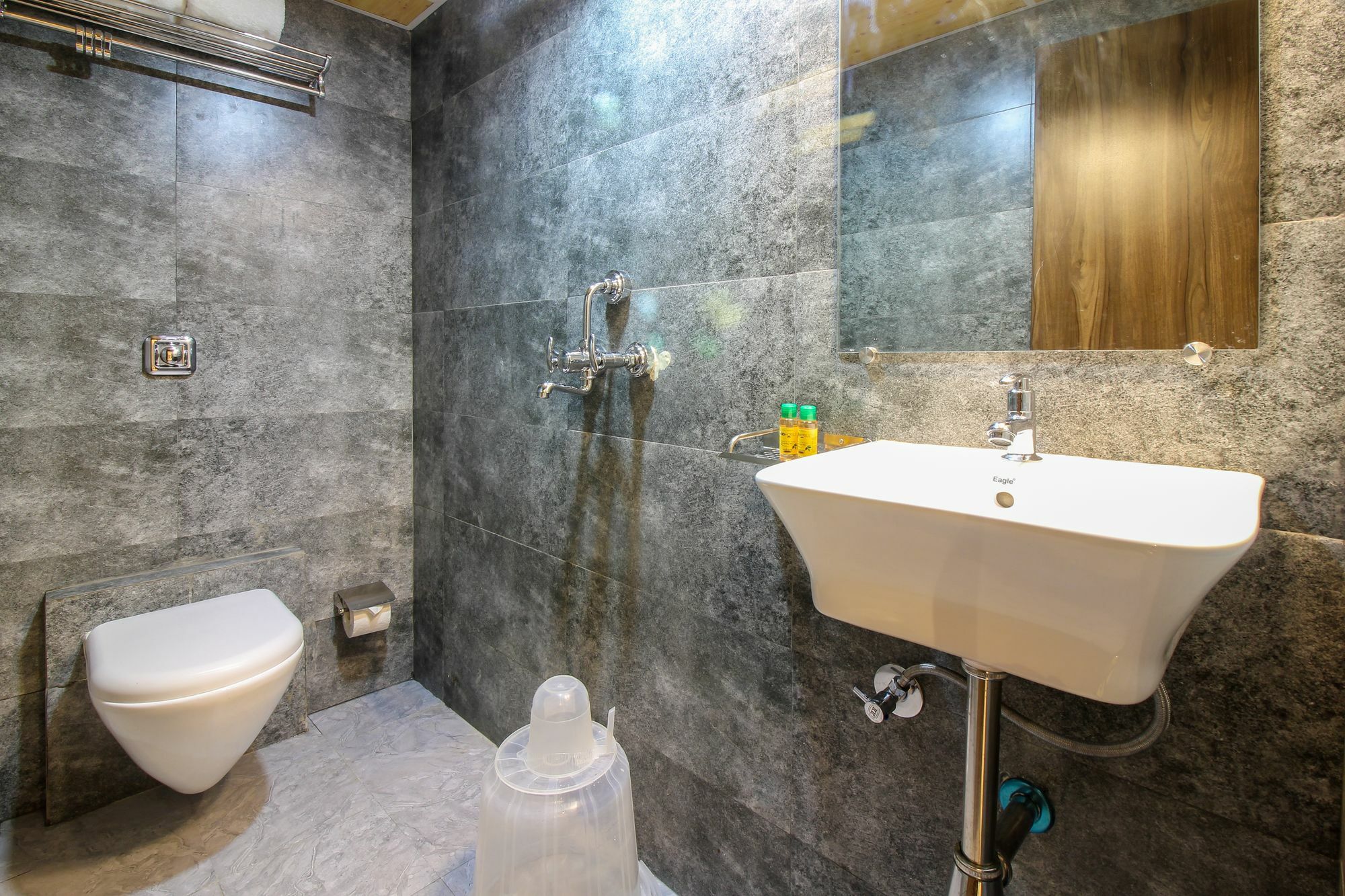 Fabhotel Amour - Nr Mumbai International Airport Екстер'єр фото
